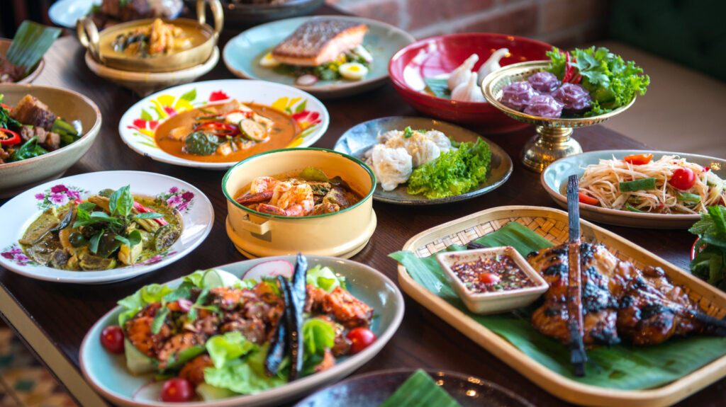 ครัวไทย: อาหารภูมิภาคที่คุณต้องลอง!